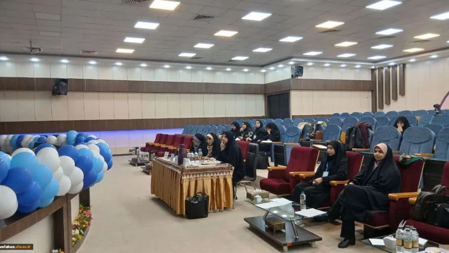 برگزاری مسابقات مناظرۀ دانشجومعلمان  دانشگاه فرهنگیان استان اصفهان  7