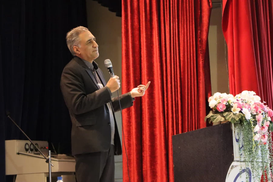 برگزاری دوره بالندگی برای سرپرستان سراهای دانشجویی،مسؤلان،کارشناسان آموزش و دانشجویی استان 7