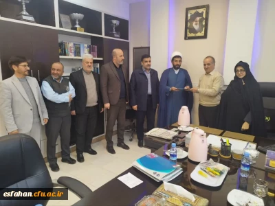 تجلیل از کارکنان جانباز، همزمان با ولادت حضرت ابوالفضل و روز جانباز 
