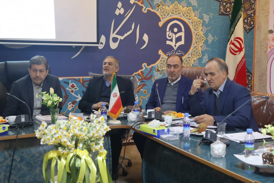 بهره برداری از ۲۲ پروژه آموزشی، فرهنگی و عمرانی دانشگاه فرهنگیان با حضور استاندار اصفهان در نشست هیأت امنای دانشگاه فرهنگیان اصفهان 12