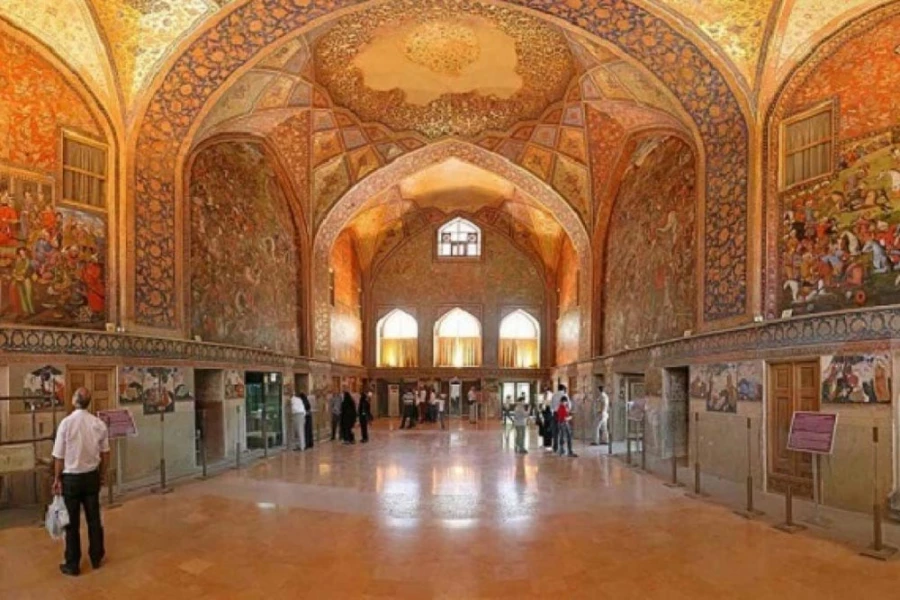 چهل ستون اصفهان 5