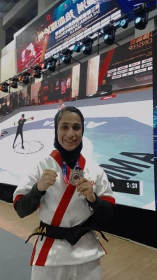 درخشش فاطمه اخلاق زاده، زینب شکاری و فاطمه شکاری دانشجومعلمان دختر اصفهانی در مسابقات ورزشی جهانی و کشوری
 2