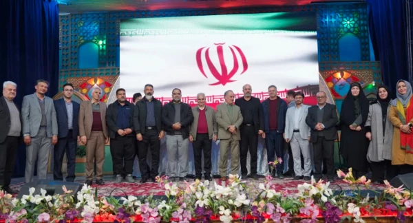 مراسم بزرگداشت نیمه شعبان و سالگرد پیروزی انقلاب با حضور کارکنان و خانواده دانشگاه فرهنگیان اصفهان 2