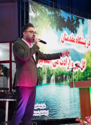 مراسم بزرگداشت نیمه شعبان و سالگرد پیروزی انقلاب با حضور کارکنان و خانواده دانشگاه فرهنگیان اصفهان 9