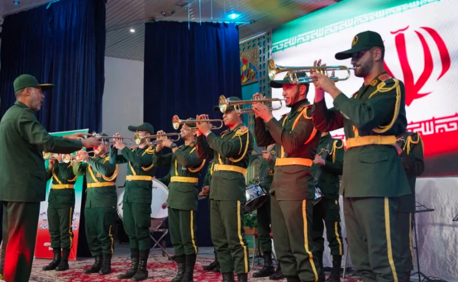 مراسم بزرگداشت نیمه شعبان و سالگرد پیروزی انقلاب با حضور کارکنان و خانواده دانشگاه فرهنگیان اصفهان 14