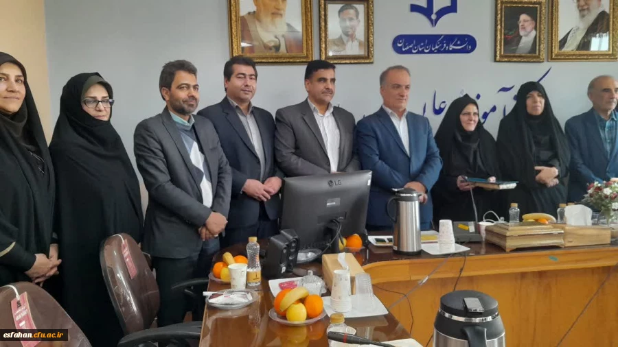 مراسم تکریم و معارفه سرپرست و معاون آموزشی دانشکده علوم پایه شهید رجایی برگزار شد
 2