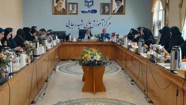 مراسم تکریم و معارفه سرپرست و معاون آموزشی دانشکده علوم پایه شهید رجایی برگزار شد
 5