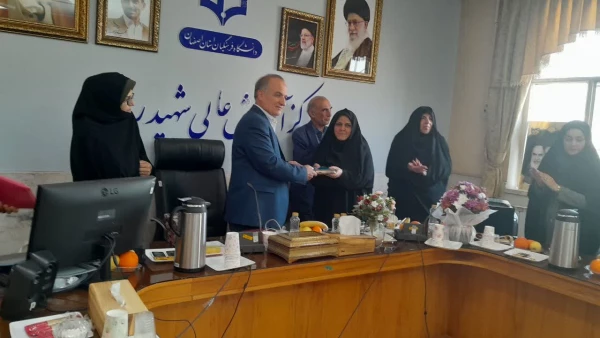 مراسم تکریم و معارفه سرپرست و معاون آموزشی دانشکده علوم پایه شهید رجایی برگزار شد
 9