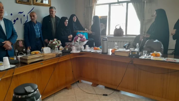 مراسم تکریم و معارفه سرپرست و معاون آموزشی دانشکده علوم پایه شهید رجایی برگزار شد
 10
