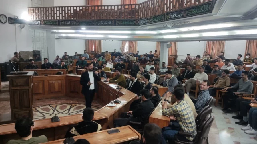 گزارش تصویری از برگزاری نشست علمی-معرفتی با محوریت ازدواج و تشکیل خانواده برای دانشجویان زیارت اولی از دانشگاه فرهنگیان اصفهان
با حضور بالغ بر ۲۱۵ دانشجومعلم 3