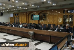 تاکید سرپرست دانشگاه فرهنگیان استان اصفهان در هفتمین جلسه میز مشارکت اساتید دانشگاه های استان اصفهان در استانداری اصفهان  بر ضرورت گسترش دامنه ارتباط مسئولین با دانشجویان در جهت شفاف سازی فعالیتها، ارائه کارنامه عملکرد و معرفی نقشه راه مسئولین در راستای ب