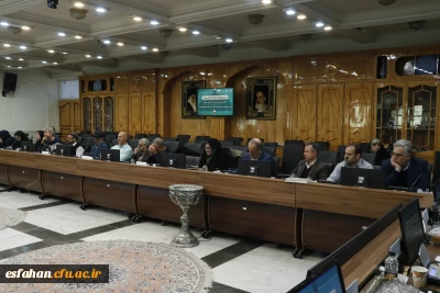 تاکید سرپرست دانشگاه فرهنگیان استان اصفهان در هفتمین جلسه میز مشارکت اساتید دانشگاه های استان اصفهان در استانداری اصفهان  بر ضرورت گسترش دامنه ارتباط مسئولین با دانشجویان 