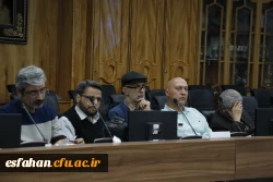 تاکید سرپرست دانشگاه فرهنگیان استان اصفهان در هفتمین جلسه میز مشارکت اساتید دانشگاه های استان اصفهان در استانداری اصفهان  بر ضرورت گسترش دامنه ارتباط مسئولین با دانشجویان در جهت شفاف سازی فعالیتها، ارائه کارنامه عملکرد و معرفی نقشه راه مسئولین در راستای ب
