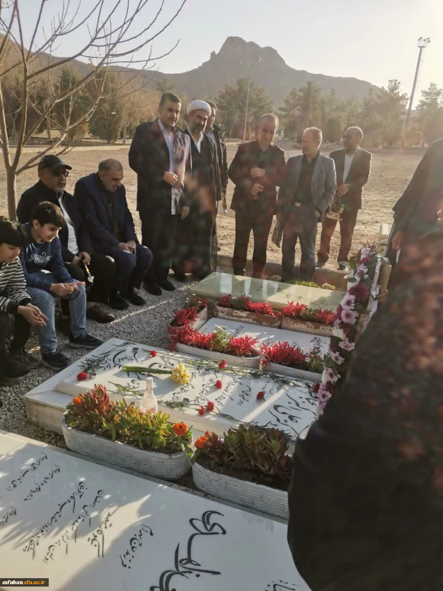 برگزاری مراسم نخستین سالگرد درگذشت مرحوم دکتر علی اکبر کجباف، رئیس فقید دانشگاه فرهنگیان استان اصفهان   5