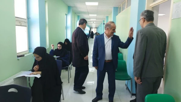 بازدید سرپرست دانشگاه فرهنگیان استان اصفهان از حوزه برگزاری المپیاد علمی دانشجویی دانشگاه فرهنگیان استان اصفهان  5