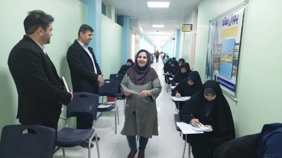 بازدید سرپرست دانشگاه فرهنگیان استان اصفهان از حوزه برگزاری المپیاد علمی دانشجویی دانشگاه فرهنگیان استان اصفهان  6