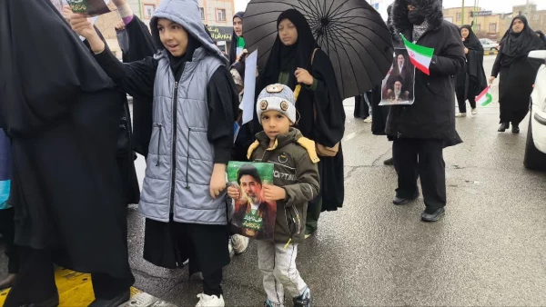 گزارش تصویری از حضور خانواده دانشگاه فرهنگیان استان اصفهان در مراسم روز جهانی قدس ۱۴۰۴ 5