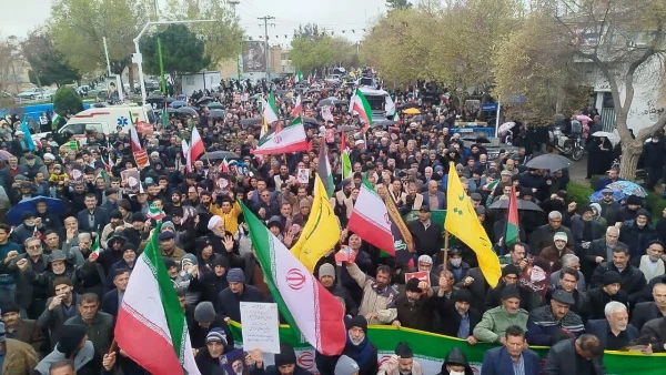 گزارش تصویری از حضور خانواده دانشگاه فرهنگیان استان اصفهان در مراسم روز جهانی قدس ۱۴۰۴ 10