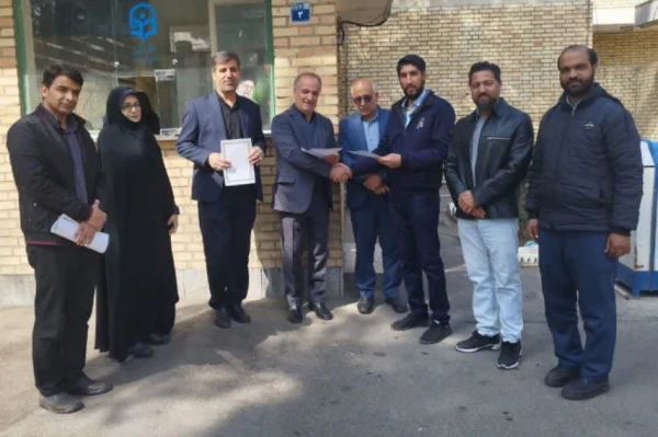 دیدار و تقدیر سرپرست دانشگاه فرهنگیان استان و همراهان از نیروهای حفاظت فیزیکی دانشگاه فرهنگیان اصفهان 2