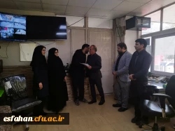 دیدار و تقدیر سرپرست دانشگاه فرهنگیان استان و همراهان از نیروهای حفاظت فیزیکی دانشگاه فرهنگیان اصفهان 7