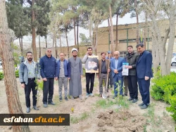کاشت نهال در دانشکده  علوم انسانی شهید باهنر به یاد رهبر شهید و شهدای دانشجومعلم 2