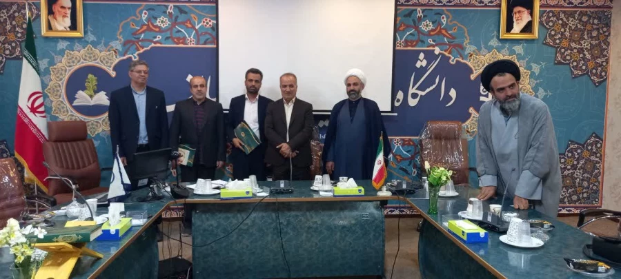 برگزاری مراسم تکریم و معارفه مدیران گروه های الهیات و معارف اسلامی در دانشکده علوم انسانی شهید باهنر 10