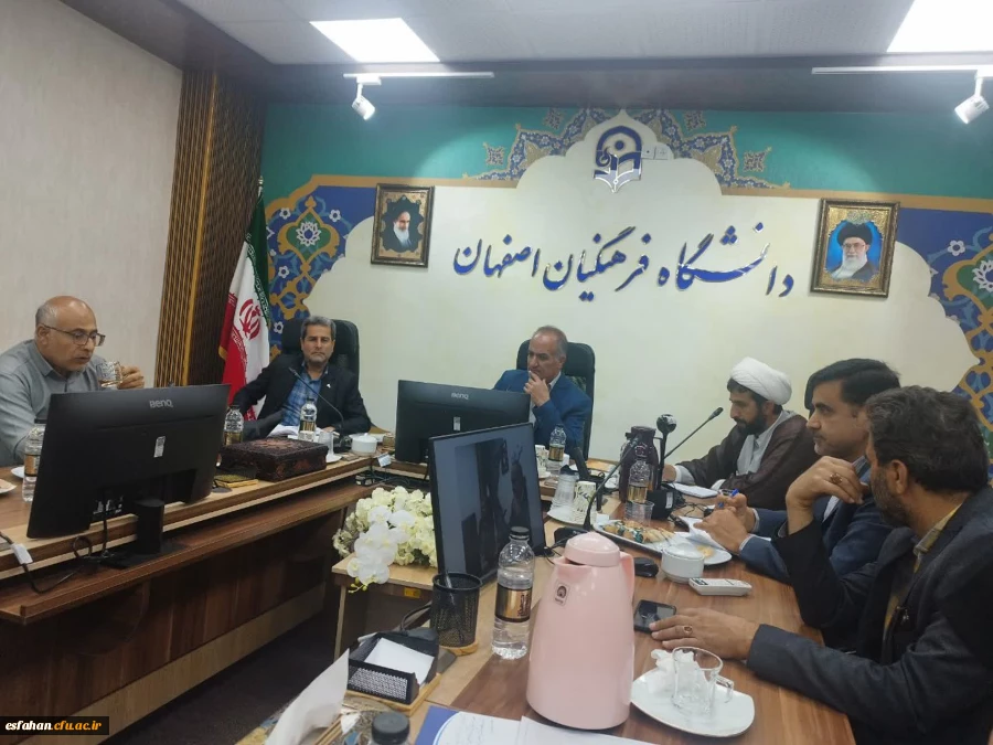 برنامه های گرامیداشت دهه سرآمدی آموزش  2