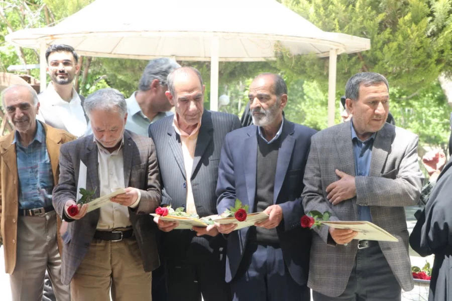 قدردانی از مقام معلم در ویژه برنامه چهارروزه دانشگاه فرهنگیان اصفهان 7