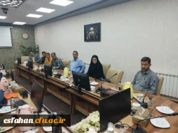 برگزاری جلسه شورای اداری استان 5