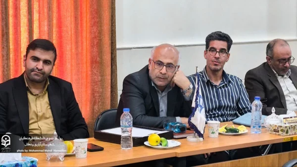 بررسی مسائل، ظرفیت ها و نیازهای دانشگاه فرهنگیان مرکز امام خمینی (ره)کاشان با حضور تیم مدیریتی دانشگاه فرهنگیان  اصفهان  6