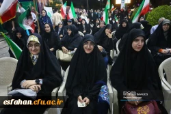 درخشش دانشگاه فرهنگیان اصفهان در ترویج فرهنگ ازدواج آسان؛ برگزاری جشن نمادین ازدواج زوج دانشجو معلم در اجتماع مردمی
اصفهان 5