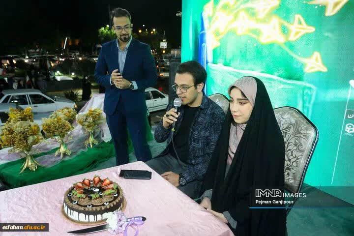 درخشش دانشگاه فرهنگیان اصفهان در ترویج فرهنگ ازدواج آسان؛ برگزاری جشن نمادین ازدواج زوج دانشجو معلم در اجتماع مردمی
اصفهان 6
