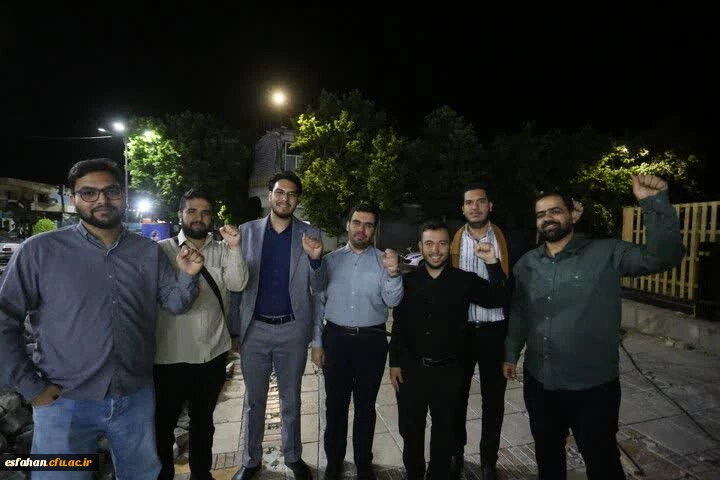 درخشش دانشگاه فرهنگیان اصفهان در ترویج فرهنگ ازدواج آسان؛ برگزاری جشن نمادین ازدواج زوج دانشجو معلم در اجتماع مردمی
اصفهان 7