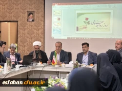 برگزاری مراسم گرامیداشت روز ارتباطات و روابط عمومی در دانشگاه فرهنگیان اصفهان 4