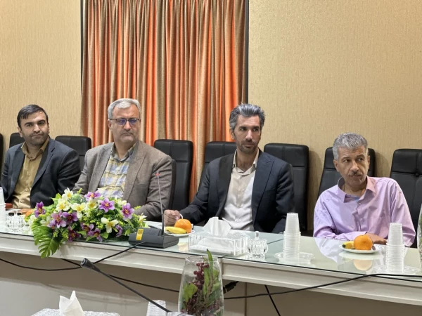 برگزاری مراسم گرامیداشت روز ارتباطات و روابط عمومی در دانشگاه فرهنگیان اصفهان 5