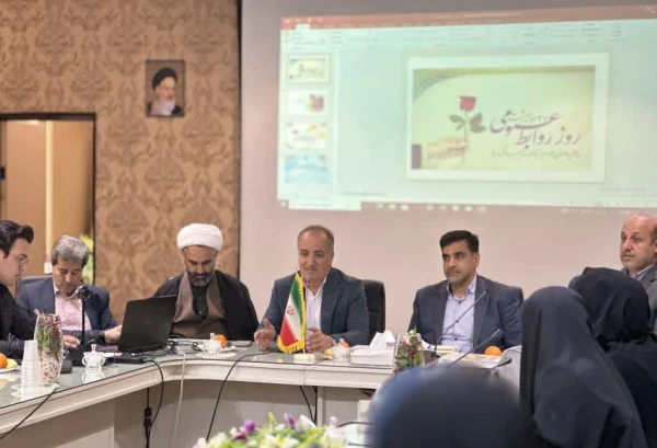 برگزاری مراسم گرامیداشت روز ارتباطات و روابط عمومی در دانشگاه فرهنگیان اصفهان 11