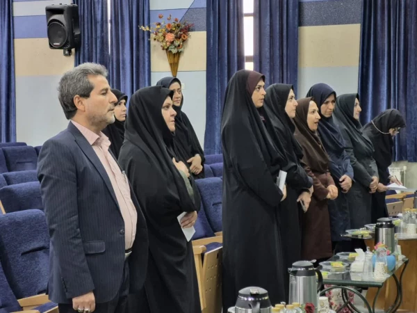 برگزاری جلسه هم اندیشی و تبادل نظر اساتید و اعضای هیأت علمی دانشکده علوم پایه شهید رجایی 4