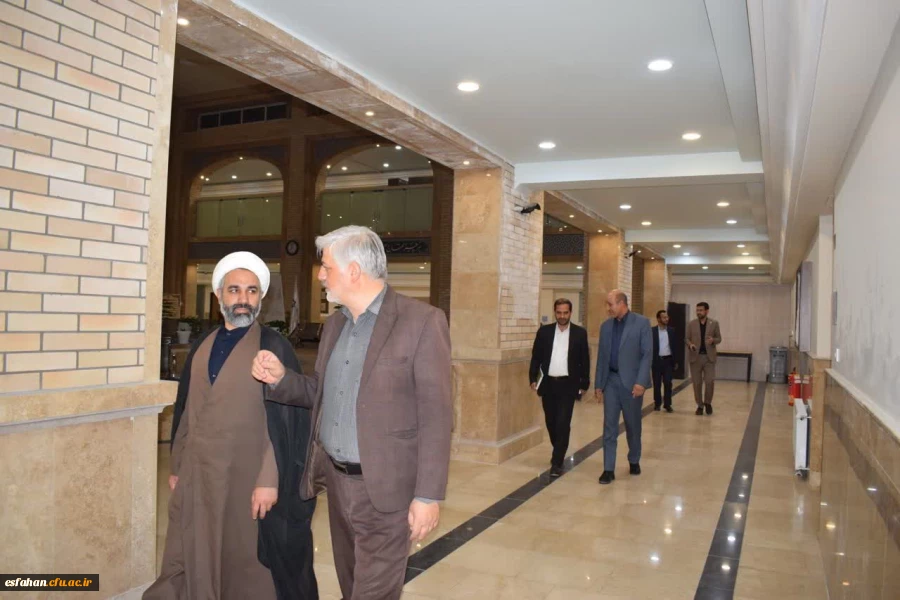 احداث «باغ قرآن و فرهنگ» در قمصر کاشان  با حضور معاون فرهنگی و تربیتی دانشگاه فرهنگیان کشور، سرپرست دانشگاه فرهنگیان اصفهان و مسئول نمایندگی مقام معظم رهبری در دانشگاه و معاونت فرهنگی استان 3